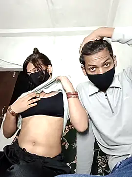 hiddennisha online show from October 9, 2025, 8:34 am