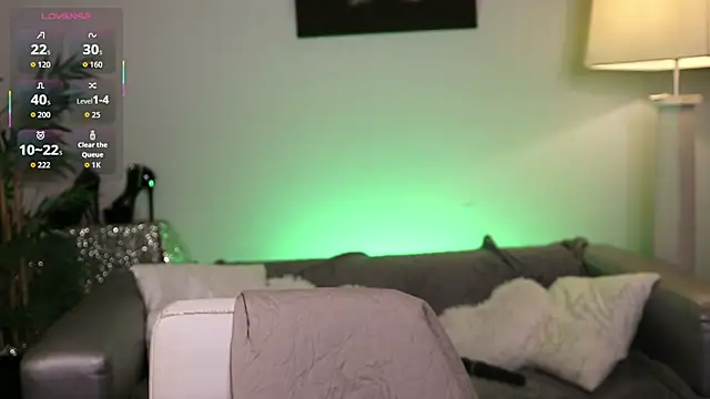 Snapshot of NovaHollisx chatting on November 23, 2025, 2:44 am NovaHollisx online show from November 23, 2025, 2:44 am