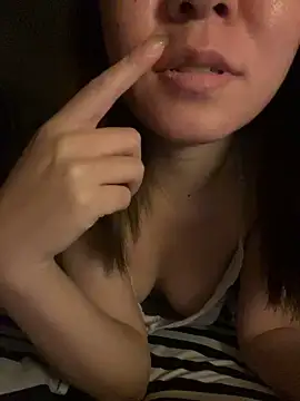 Lauren 778 online show from October 15, 2025, 4:18 pm