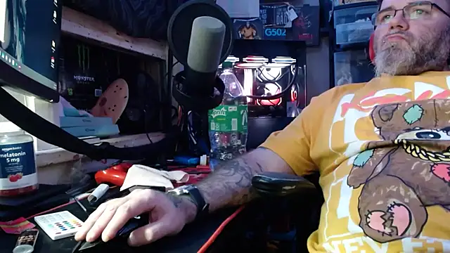 twistedj83 online show from January 15, 2026, 10:31 am