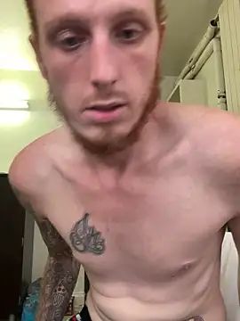 Snapshot of BIGxRED chatting on September 18, 2025, 10:12 pm BIGxRED online show from September 18, 2025, 10:12 pm