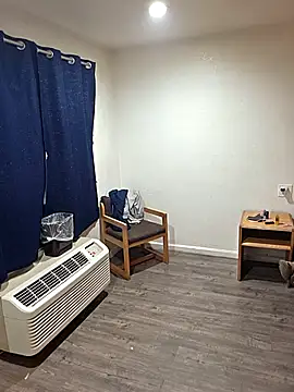 SparklesB1tch online show from February 14, 2026, 8:44 am