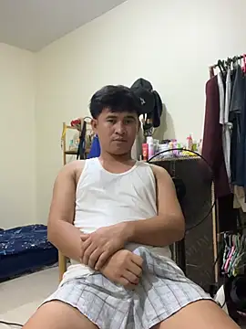Snapshot of Adim-pinoy146 chatting on June 22, 2026, 7:05 am Adim-pinoy146 online show from June 22, 2026, 7:05 am