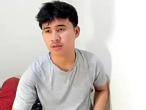 Snapshot of Adim-pinoy146 chatting on July 1, 2026, 1:24 pm Adim-pinoy146 online show from July 1, 2026, 1:24 pm
