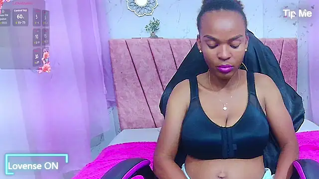 mia  thomson  online show from April 10, 2026, 2:39 am