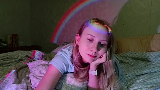 Snapshot of you_cant_forget chatting on October 13, 2025, 4:34 am you cant forget online show from October 13, 2025, 4:34 am