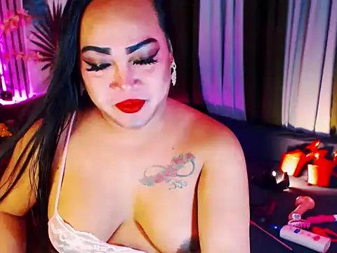 CumFactoryLuna online show from March 17, 2026, 1:21 am