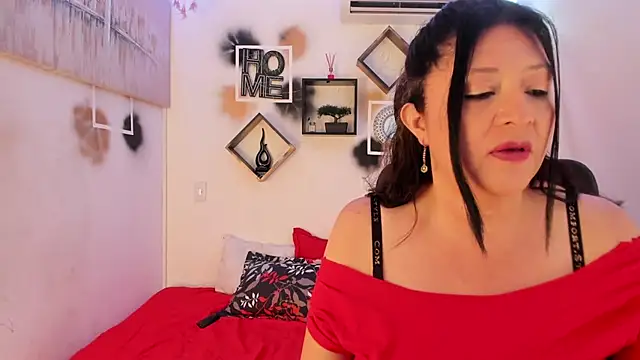 tatiana sofiaa online show from October 15, 2025, 1:00 pm