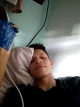 elinnki online show from September 21, 2025, 9:27 pm