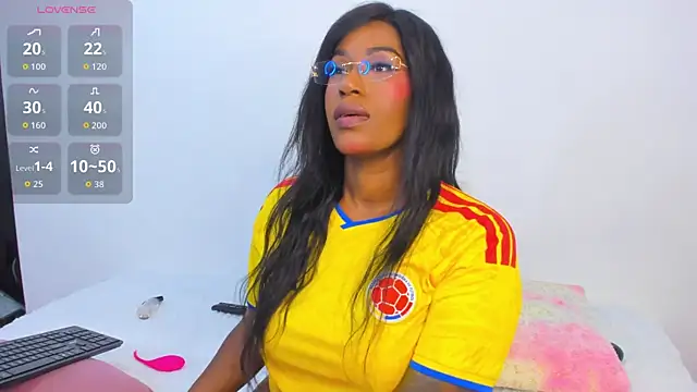 Snapshot of Brandy_brown_ chatting on June 27, 2026, 11:32 pm Brandy brown online show from June 27, 2026, 11:32 pm