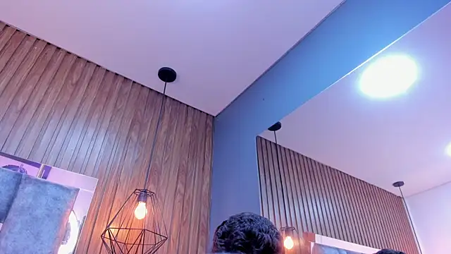 owen  johnson online show from April 19, 2026, 6:10 pm