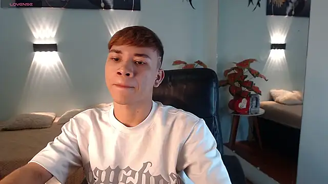 nathanclay online show from January 14, 2026, 4:07 am