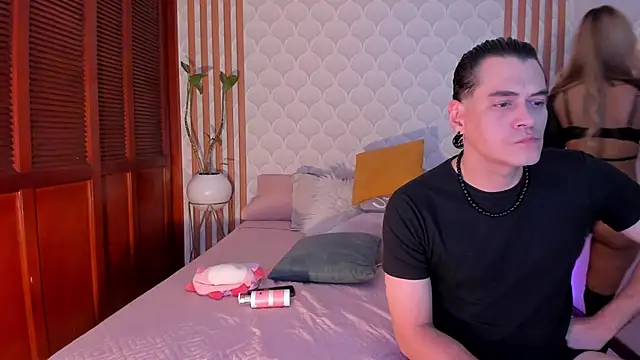 Snapshot of Cristian_blaze chatting on September 22, 2025, 12:34 am Cristian blaze online show from September 22, 2025, 12:34 am