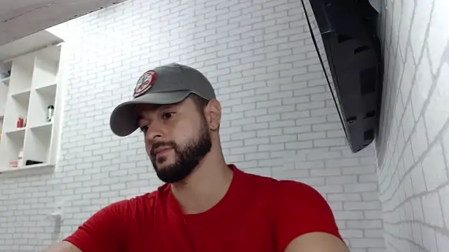 BombeiroHotx online show from March 12, 2026, 9:10 pm