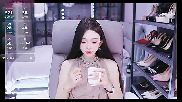 kelariy online show from September 28, 2025, 2:11 pm