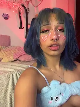 zoelight18 online show from February 15, 2026, 7:51 am