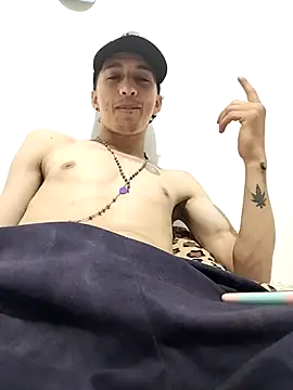Carlos11123 online show from July 16, 2026, 1:55 am
