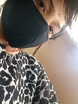 NEHA-DESHI999 online show from September 9, 2025, 7:41 am