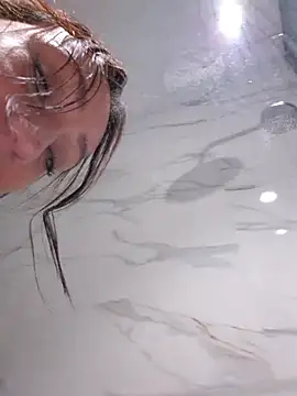 Ninabigtitied online show from January 9, 2026, 11:28 pm