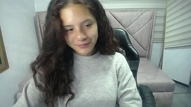 Velvet Moon V online show from October 7, 2025, 1:08 pm