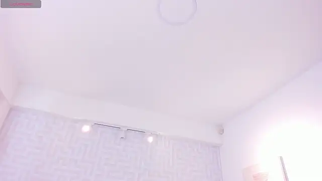 naishaa  online show from February 5, 2026, 6:45 pm