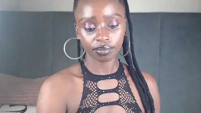 Jah-Queen online show from November 29, 2025, 10:24 pm