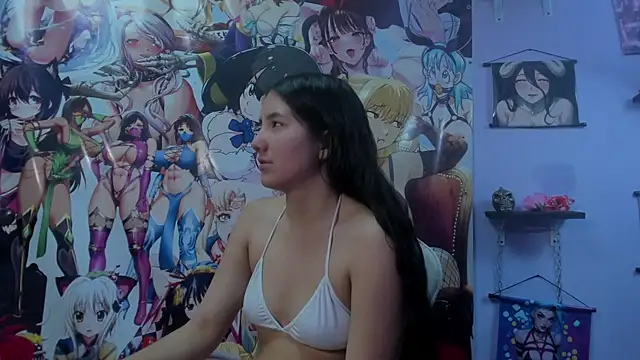 bellaseduzione online show from November 24, 2025, 1:11 pm