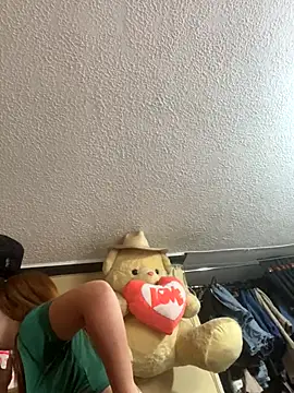 Snapshot of brissa_0 chatting on September 19, 2025, 7:03 pm brissa 0 online show from September 19, 2025, 7:03 pm