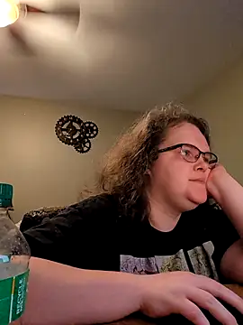 TheMistyPrice online show from November 21, 2025, 2:38 pm