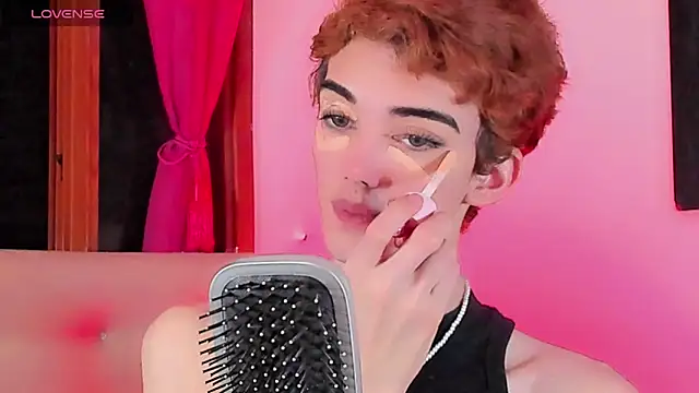 Baby FenixTS online show from April 11, 2026, 10:58 pm