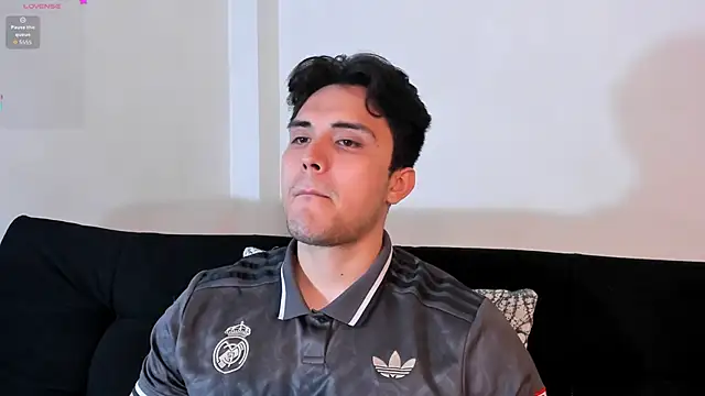 jasonxd9898 online show from January 17, 2026, 1:10 am