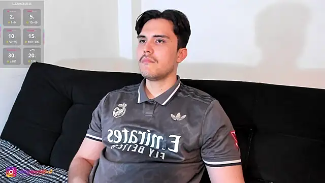 jasonxd9898 online show from March 31, 2026, 12:34 am