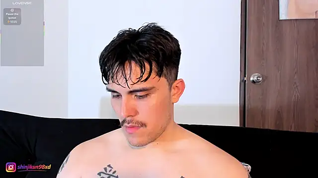 jasonxd9898 online show from April 18, 2026, 1:31 am