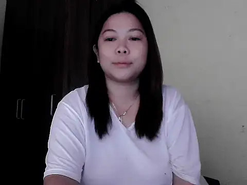 mimi15 online show from April 9, 2026, 10:26 pm