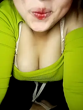 -DuSi- online show from October 27, 2025, 1:42 am