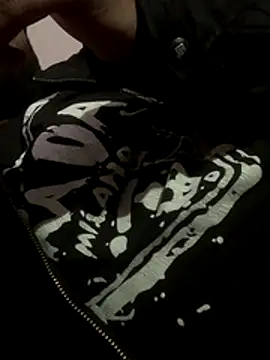 amitsharma7868 online show from December 21, 2025, 4:03 pm