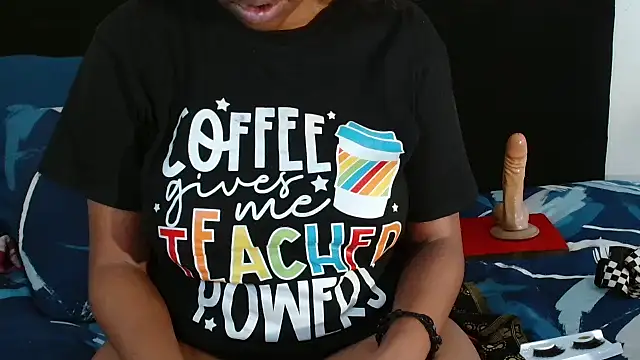 CreamySexyPussy online show from November 17, 2025, 6:52 am