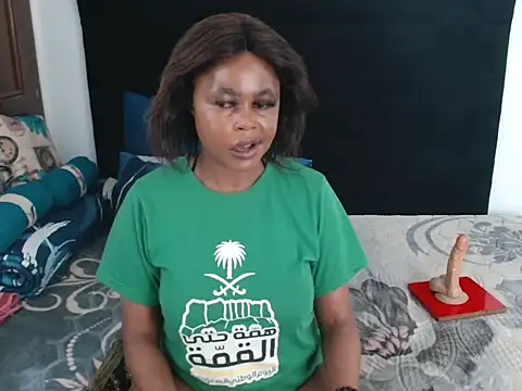 CreamySexyPussy online show from November 24, 2025, 10:15 am