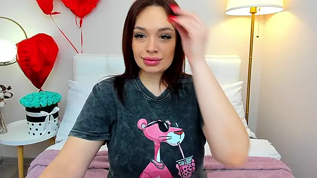 AndreaButt online show from February 17, 2026, 6:21 am