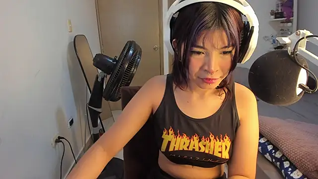 Kirachan98 online show from May 9, 2026, 6:02 pm