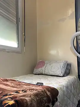 Yasar-Xxxl online show from February 9, 2026, 4:00 pm