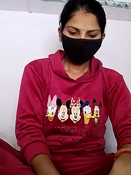 Snapshot of poojam93 chatting on November 25, 2025, 4:01 am poojam93 online show from November 25, 2025, 4:01 am