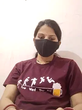 Snapshot of poojam93 chatting on February 13, 2026, 8:10 am poojam93 online show from February 13, 2026, 8:10 am