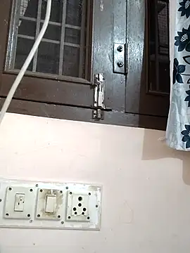 Snapshot of poojam93 chatting on February 27, 2026, 2:33 am poojam93 online show from February 27, 2026, 2:33 am