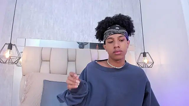 Johan gz  online show from October 7, 2025, 11:29 am