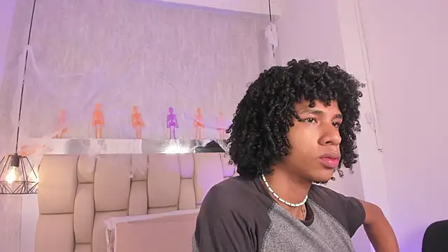 Johan gz  online show from October 28, 2025, 11:36 am