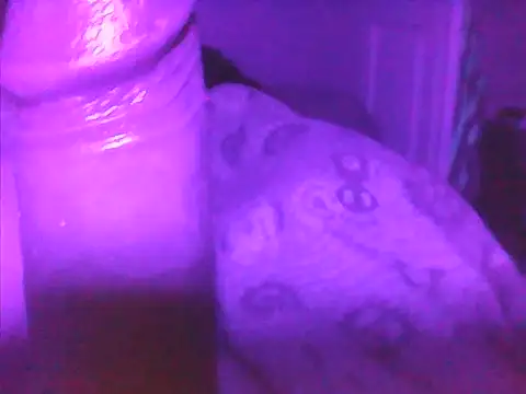 sarahkat86 online show from October 6, 2025, 4:10 am