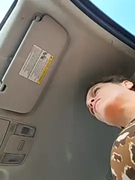 sarahkat86 online show from January 18, 2026, 3:16 pm