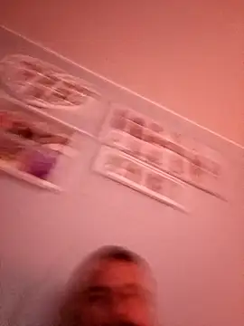 hugecock 2024 online show from January 15, 2026, 7:57 am