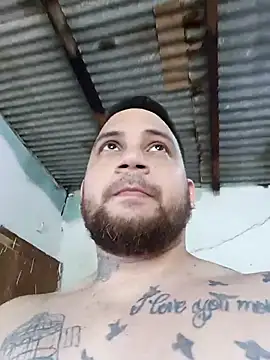 Catire10  online show from December 21, 2025, 7:10 pm